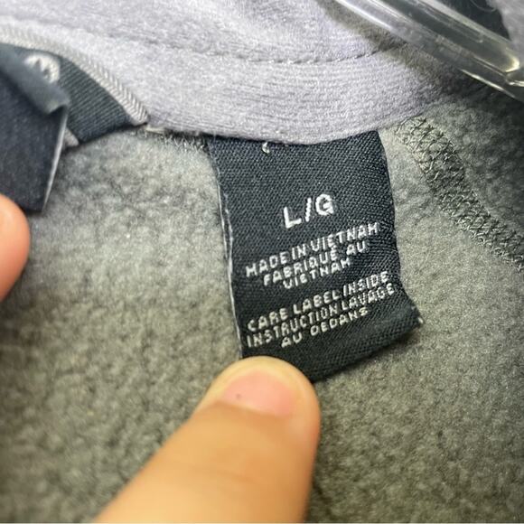 Marmot Men's Dark Gray Zip-Up Sweater - Picture 7 of 10